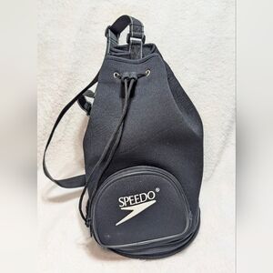 Speedo Black Neoprene Sling Bag Backpack Expandable Mesh Bottom Beach Surf Pool